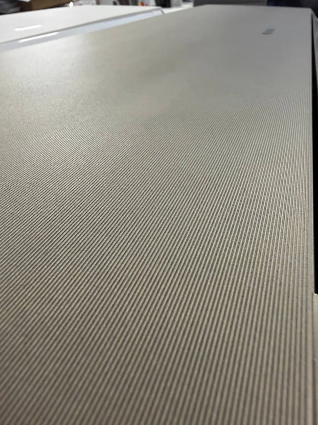 Фактурная поверхность внутреннего блока Clivia Gold от Gree фото 1