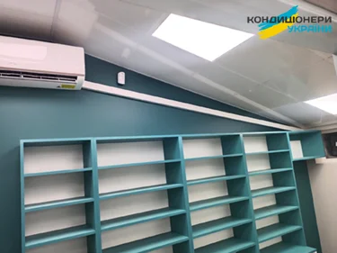 Трасса фреонопровода с дренажной трубкой в коробе под углом Трасса фреонопровода с дренажной трубкой в коробе под углом фото 3